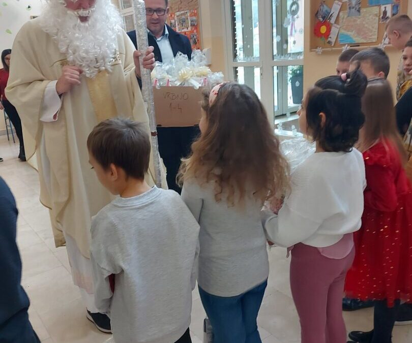 Tradicionalni posjet sv. Nikole učenicima naše škole